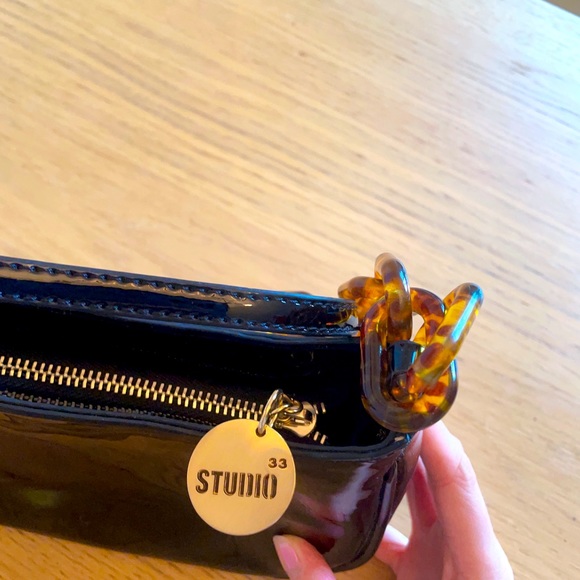 Studio 33 black should bag - Picture 3 of 3